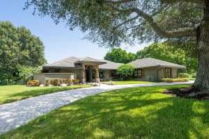 6161 SE Baltusrol Terrace, Stuart, FL 34997 Sold 05/23/24