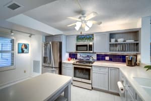 2571 NE Ocean Boulevard 104, Stuart, FL 34996 Sold 03/01/24