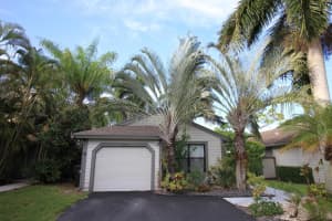 2533 Bedford Mews Drive, Wellington, FL 33414 Sold 04/01/24