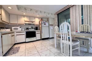 5280 Las Verdes Circle 306, Delray Beach, FL 33484 Sold 10/13/23