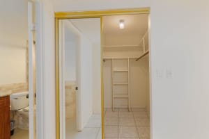 7 Greenway N 105, Royal Palm Beach, FL 33411 Sold 12/08/23