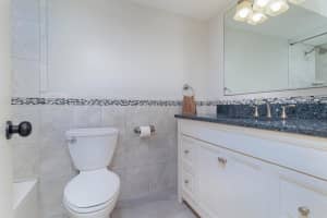 7 Greenway N 105, Royal Palm Beach, FL 33411 Sold 12/08/23