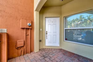 306 Lake Monterey Circle, Boynton Beach, FL 33426 Sold 10/13/23