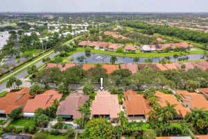 2835 Gettysburg Lane, West Palm Beach, FL 33409 Sold 10/27/23