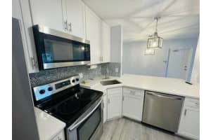 1113 Green Pine Boulevard G1, West Palm Beach, FL 33409 Sold 09/27/23