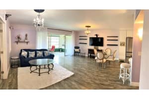 721 Lori Drive 206, Palm Springs, FL 33461 Sold 10/27/23