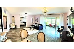 721 Lori Drive 206, Palm Springs, FL 33461 Sold 10/27/23