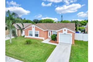 18997 Cloud Lake Circle, Boca Raton, FL 33496 Sold 12/15/23