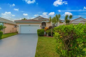 10827 Madison Drive, Boynton Beach, FL 33437 Sold 11/08/23