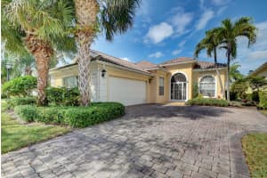 8025 Laborie Lane, Wellington, FL 33414 Sold 11/29/23