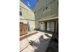 31 Crossings Circle C, Boynton Beach, FL 33435 Sold 11/13/23