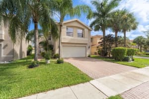 5071 Northern Lights Drive, Greenacres, FL 33463 Sold 11/08/23