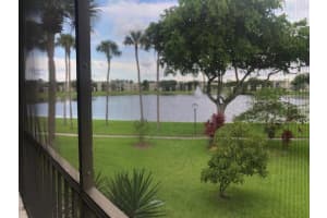 5160 Las Verdes Circle 208, Delray Beach, FL 33484 Sold 12/19/23