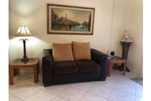 5160 Las Verdes Circle 208, Delray Beach, FL 33484 Sold 12/19/23