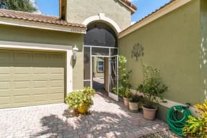 10006 Diamond Lake Drive, Boynton Beach, FL 33437 Sold 11/09/23