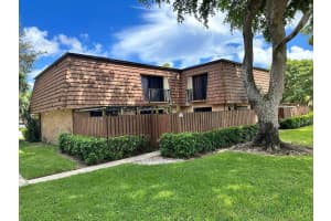 2903 29th Lane, Greenacres, FL 33463 Sold 11/29/23