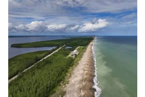 4348 Diamond Shores Way, Hutchinson Island, FL 34949 Sold 07/10/25