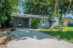 139 SW 6th Avenue, Boynton Beach, FL 33435 Sold 10/23/23