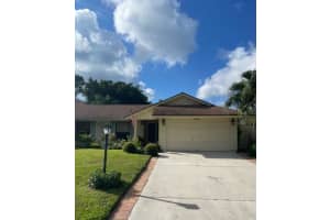 8530 SE Eaglewood Way, Hobe Sound, FL 33455, Sold 09/14/23
