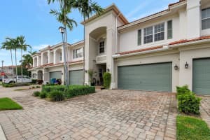4 Nottingham Place, Boynton Beach, FL 33426 Sold 11/02/23