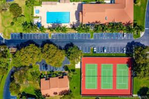 5911 Autumn Lake Lane A, Boynton Beach, FL 33437 Sold 10/06/23