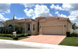 8320 Lake Cypress Road, Lake Worth, FL 33467 Sold 11/17/23