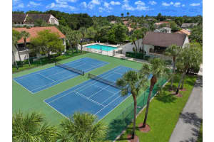 12568 Shoreline Drive 402, Wellington, FL 33414 Sold 11/02/23