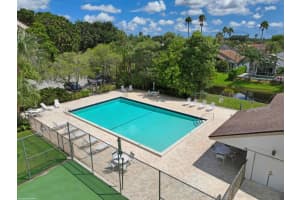 12568 Shoreline Drive 402, Wellington, FL 33414 Sold 11/02/23