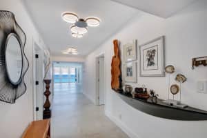 5380 N Ocean Drive 16i, Singer Island, FL 33404 Sold 04/01/24