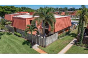 3322 Meridian Way N D, Palm Beach Gardens, FL 33410 Sold 11/01/23