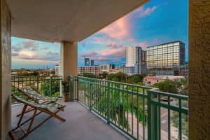 403 S Sapodilla Avenue 604, West Palm Beach, FL 33401 Sold 11/01/23