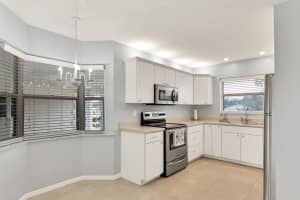 331 N Grove Isle Circle, Vero Beach, FL 32962 Sold 11/30/23