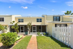 2707 N Highway A1a C, Hutchinson Island, FL 34949 Sold 10/23/23