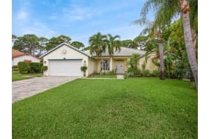 8289 SE Ketch Court, Hobe Sound, FL 33455 Sold 11/17/23