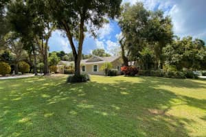 1297 40th Court SW, Vero Beach, FL 32968 Sold 02/26/24