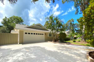 1297 40th Court SW, Vero Beach, FL 32968 Sold 02/26/24