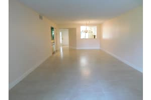 15319 Strathearn Drive 11002, Delray Beach, FL 33446 Sold 04/19/24