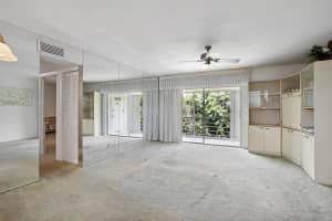 311 NE 17th Avenue 203, Boynton Beach, FL 33435 Sold 12/05/23