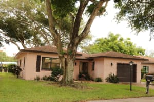 14600 Bonaire Boulevard, Delray Beach, FL 33446 Sold 12/11/23