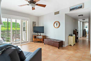 1527 S Flagler Drive 105f, West Palm Beach, FL 33401 Sold 10/31/23