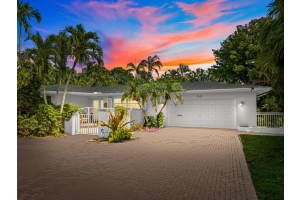 510 Gardenia Terrace, Delray Beach, FL 33444 Sold 11/09/23