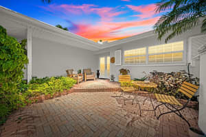 510 Gardenia Terrace, Delray Beach, FL 33444 Sold 11/09/23