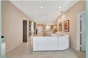 10561 Royal Caribbean Circle, Boynton Beach, FL 33437 Sold 12/08/23