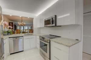 16768 Oak Hill Trail 1214, Delray Beach, FL 33484 Sold 12/07/23