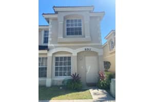 990 Summit Lake Drive, West Palm Beach, FL 33406 Sold 11/22/23
