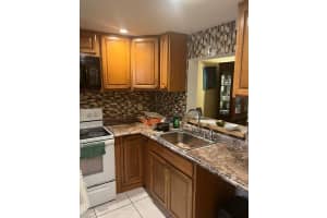 2960 SW 22nd Avenue 8050, Delray Beach, FL 33445 Sold 01/19/24