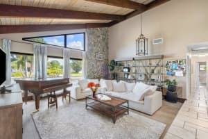 3124 Lakeview Boulevard, Delray Beach, FL 33445 Sold 11/03/23