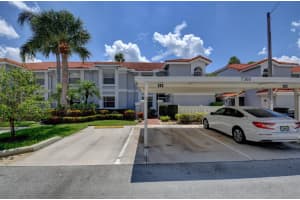 7360 Lake Meadow Way 102, Boynton Beach, FL 33437 Sold 04/02/24