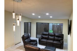 122 Meadows Drive, Boynton Beach, FL 33436 Sold 12/18/23