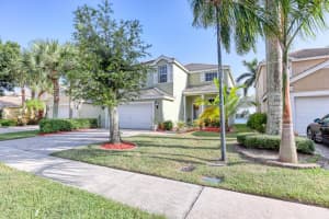120 Berenger Walk, Royal Palm Beach, FL 33414 Sold 11/22/23